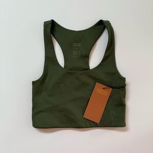 NWT Girlfriend Collective bra